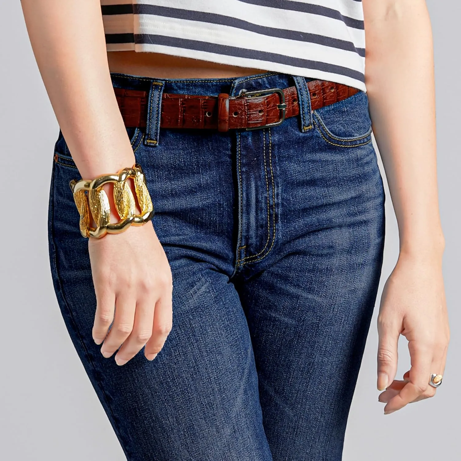 Women's Mid Rise Regular Straight Jeans Classic Pants